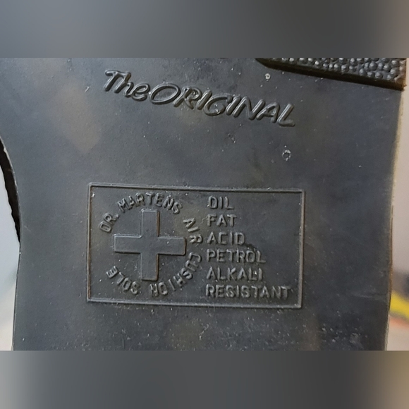 Dr. MARTENS Leather Pascal Di Paolo Museum CollectionMarked as AW501 US Size 11. - Picture 13 of 13